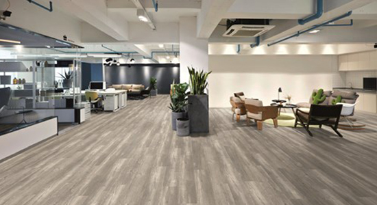 vinyl flooring specialist